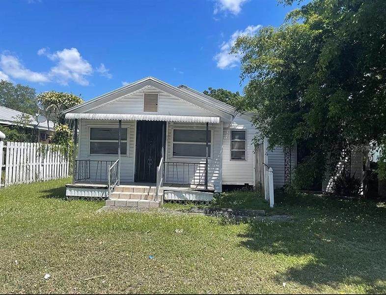 3035 62ND Avenue - Photo 1