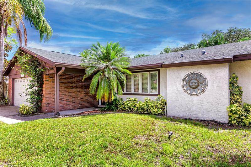 539 Hammock Drive - Photo 1