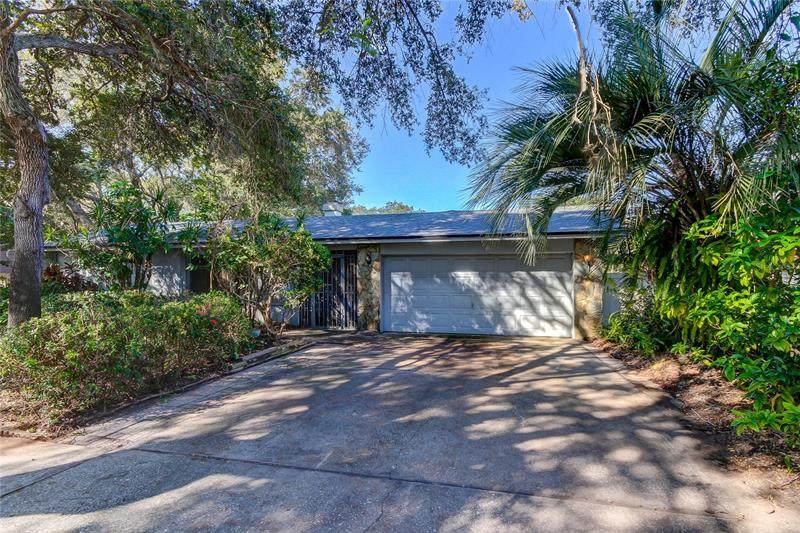 10322 Hazel Street - Photo 1