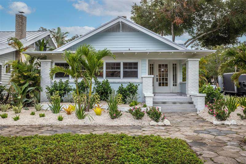 300 15TH Avenue - Photo 1
