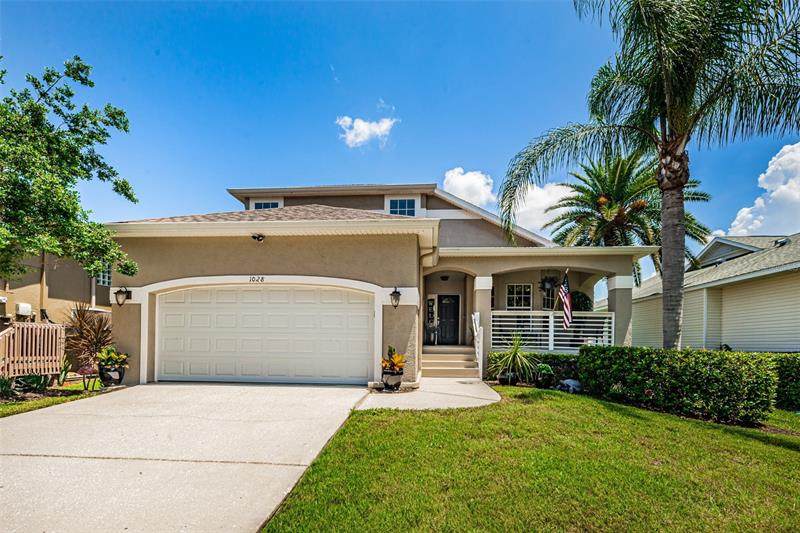 1028 Pointe Alexis Drive - Photo 1