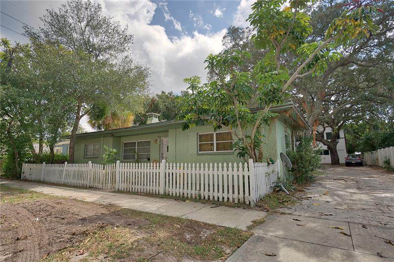 1011 Jasmine Way - Photo 1
