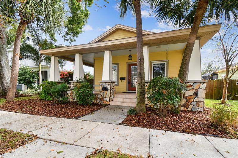 1039 10TH Street - Photo 1