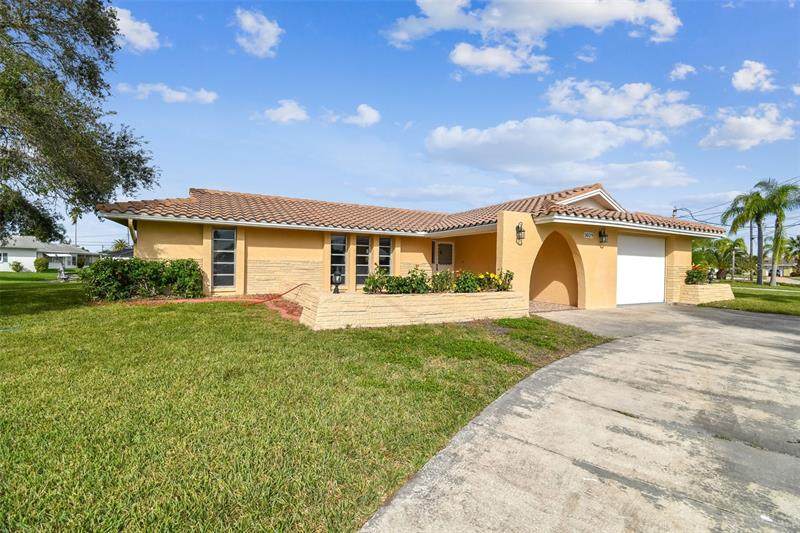 5029 Pelican Drive - Photo 1