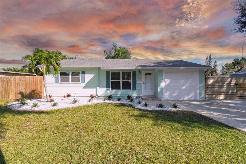 7227 10TH Street - Photo 1