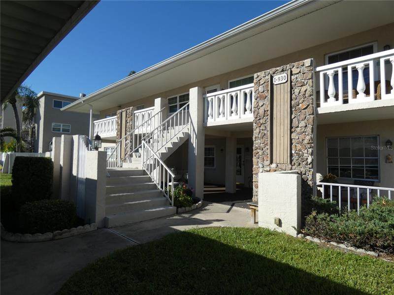 930 Virginia Street - Photo 1