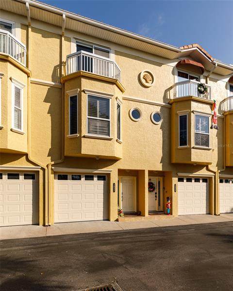 1031 Pinellas Bayway - Photo 1