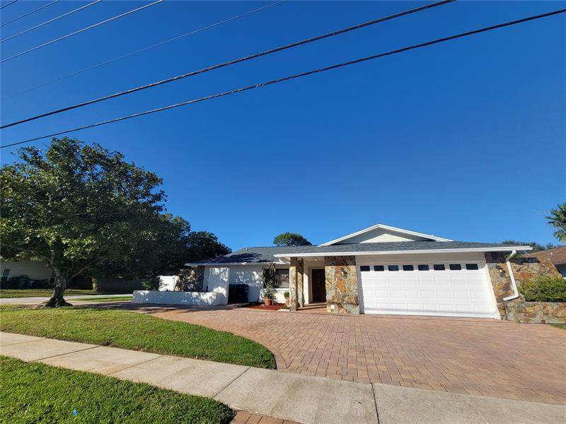 11389 102ND Avenue - Photo 1