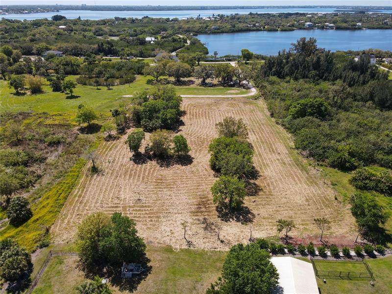 115 Tillett Place - Photo 1