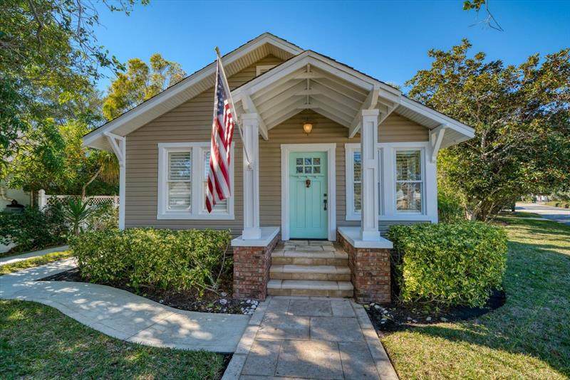 724 Bruce Avenue - Photo 1