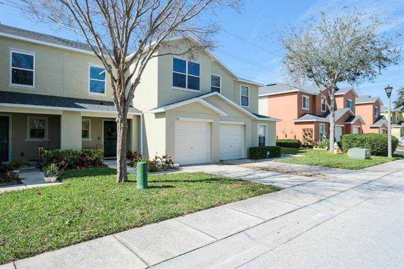1956 Sunset Meadow Drive - Photo 1