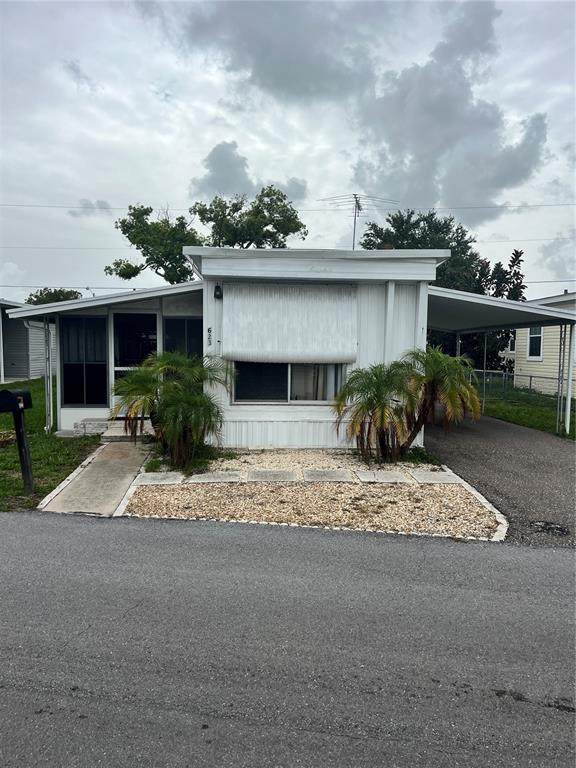 6580 Seminole Boulevard - Photo 1