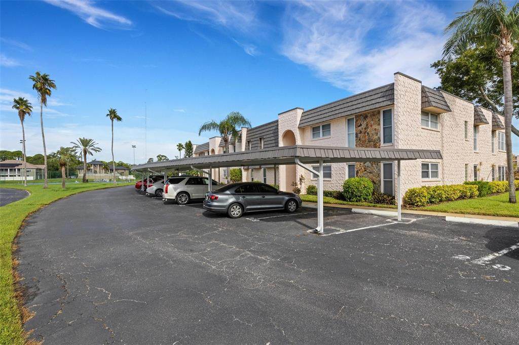 220 Elmwood Circle - Photo 1