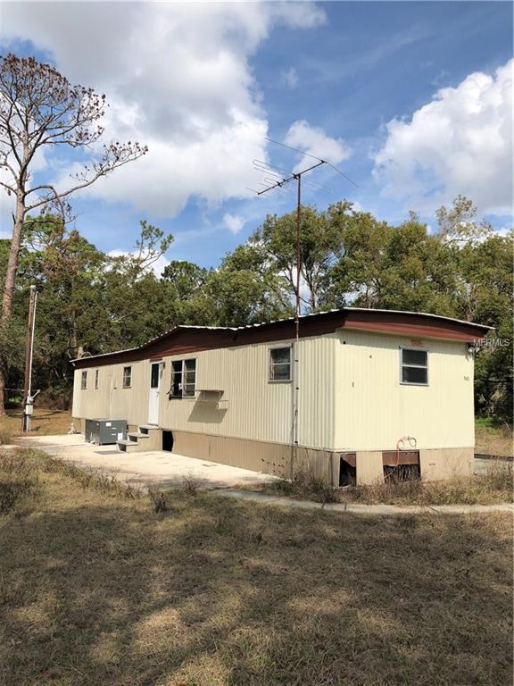 762 Jennings Avenue - Photo 1