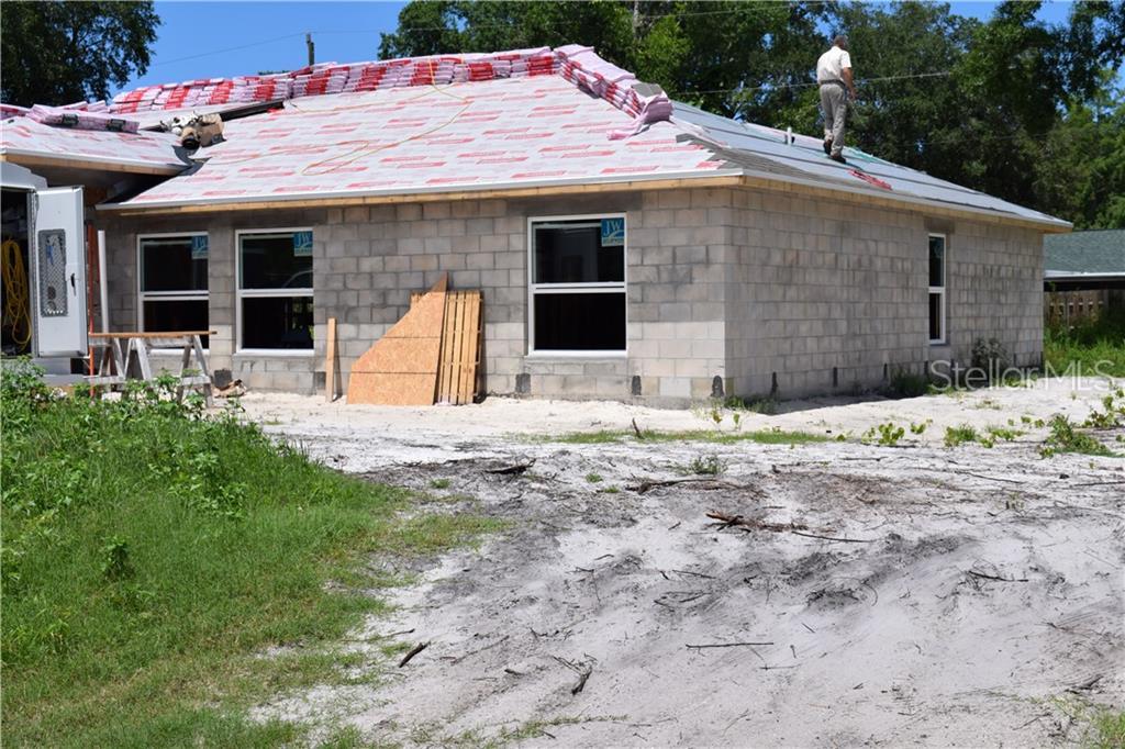 3129 Pine Tree Drive - Photo 1