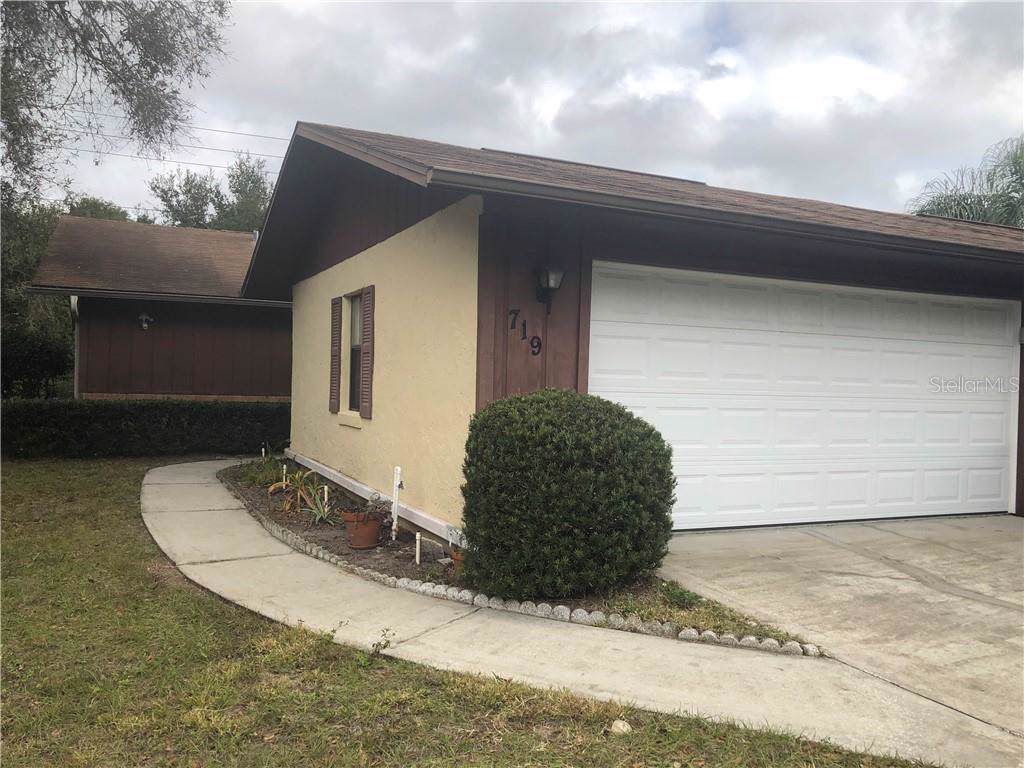 719 Wright Court - Photo 1