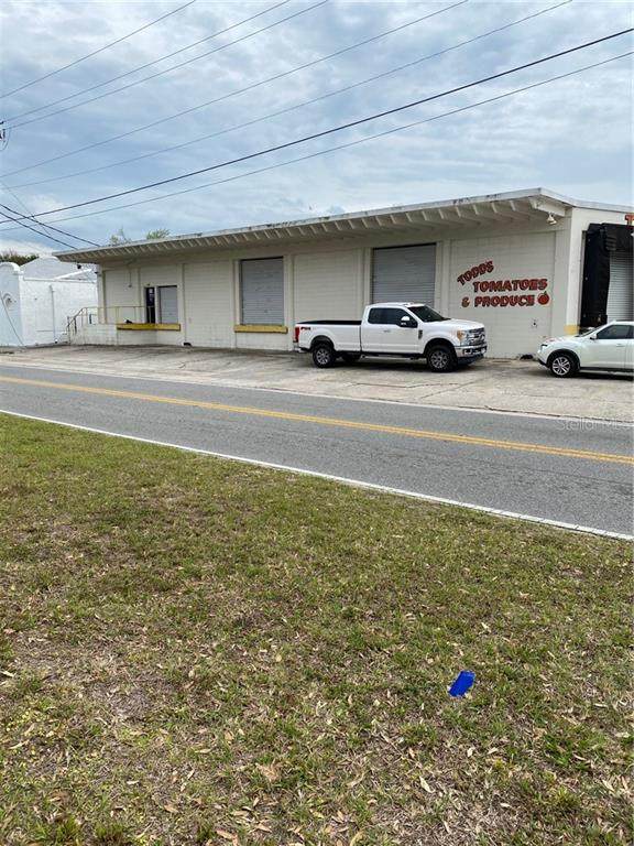 413 13TH Street - Photo 1