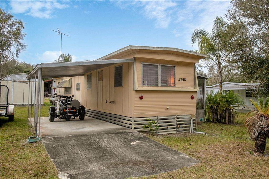 5758 James St - Photo 1