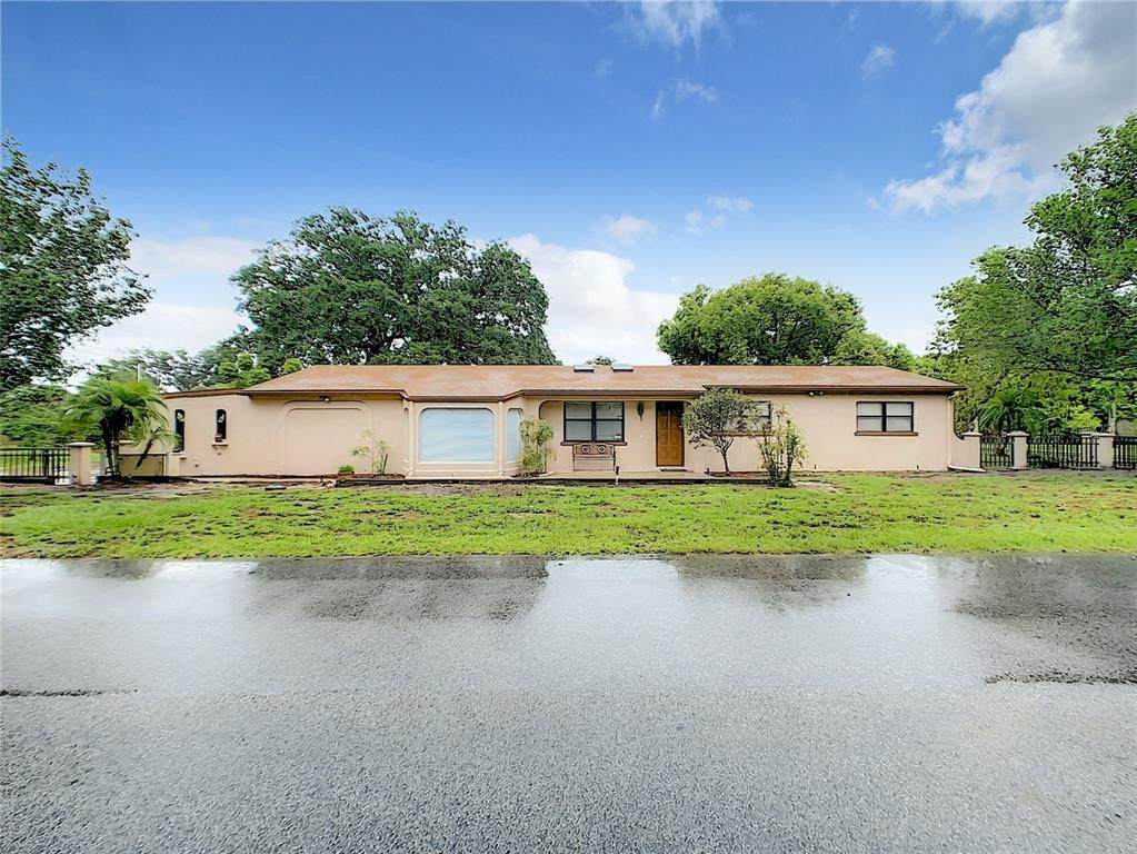 105 Forrest Drive - Photo 1