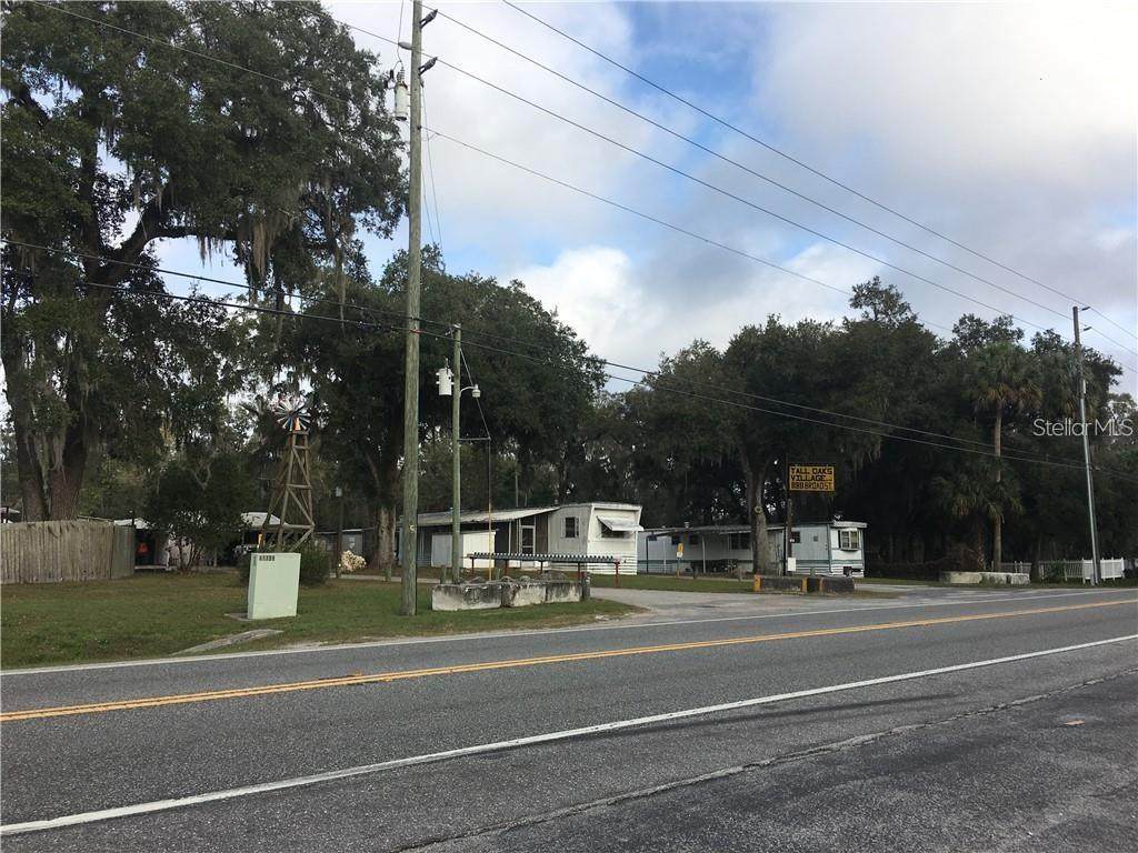11811 Broad Street - Photo 1