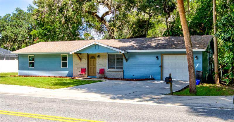 365 Hand Avenue - Photo 1