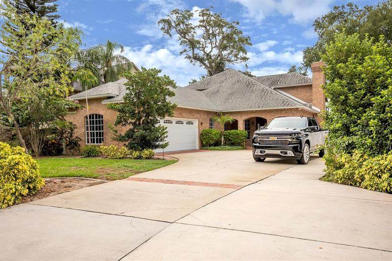 315 Coquina Avenue - Photo 1