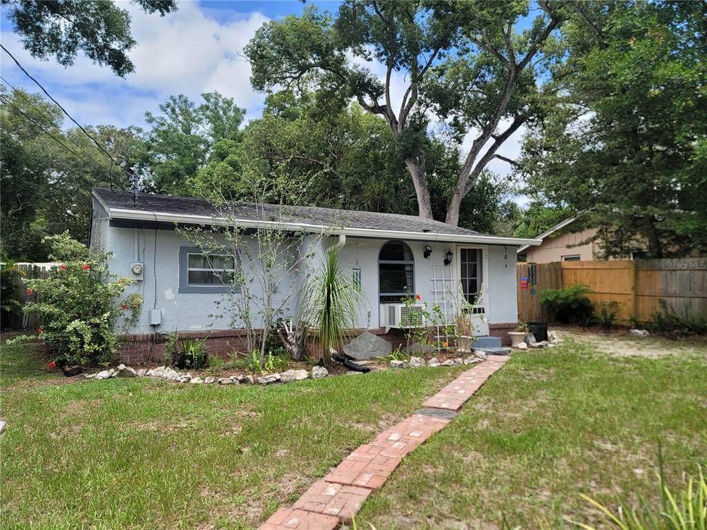 351 Graves Avenue - Photo 1
