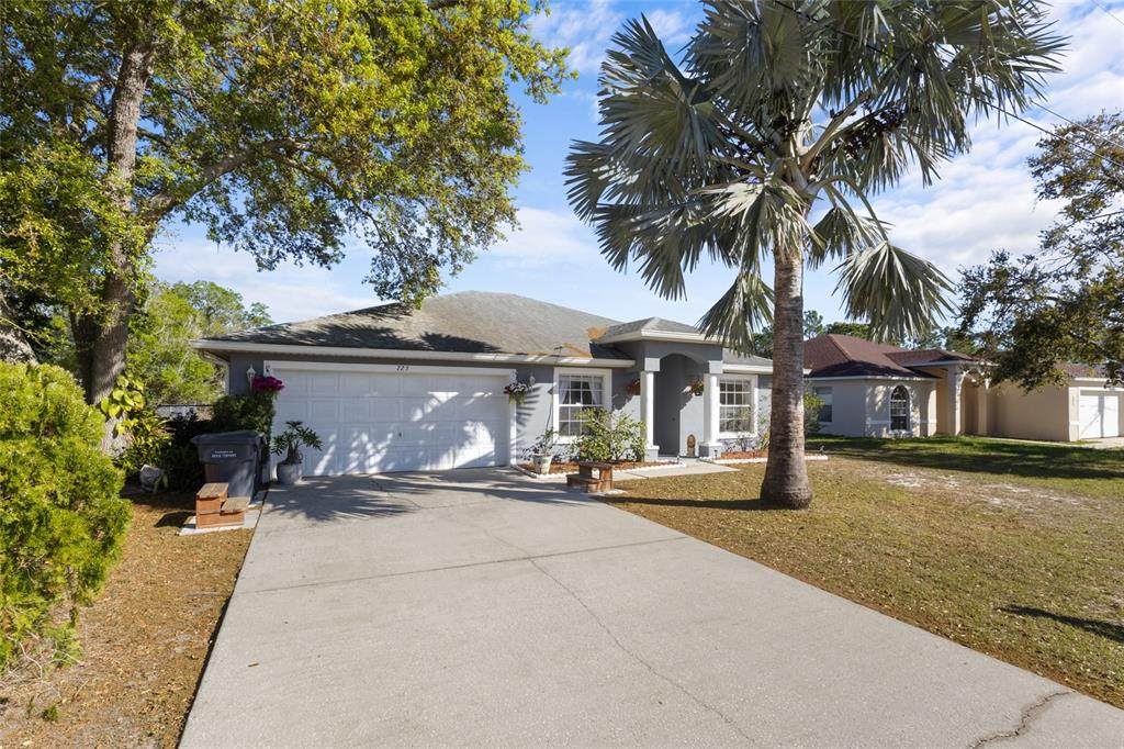 723 Pelican Court - Photo 1