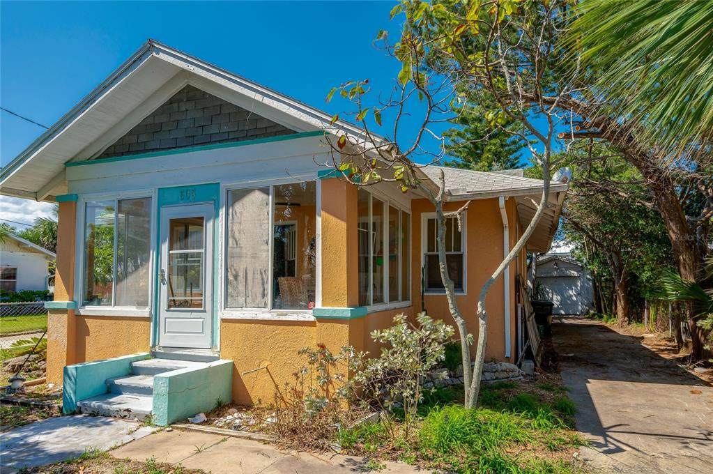 605 Goodall Avenue - Photo 1