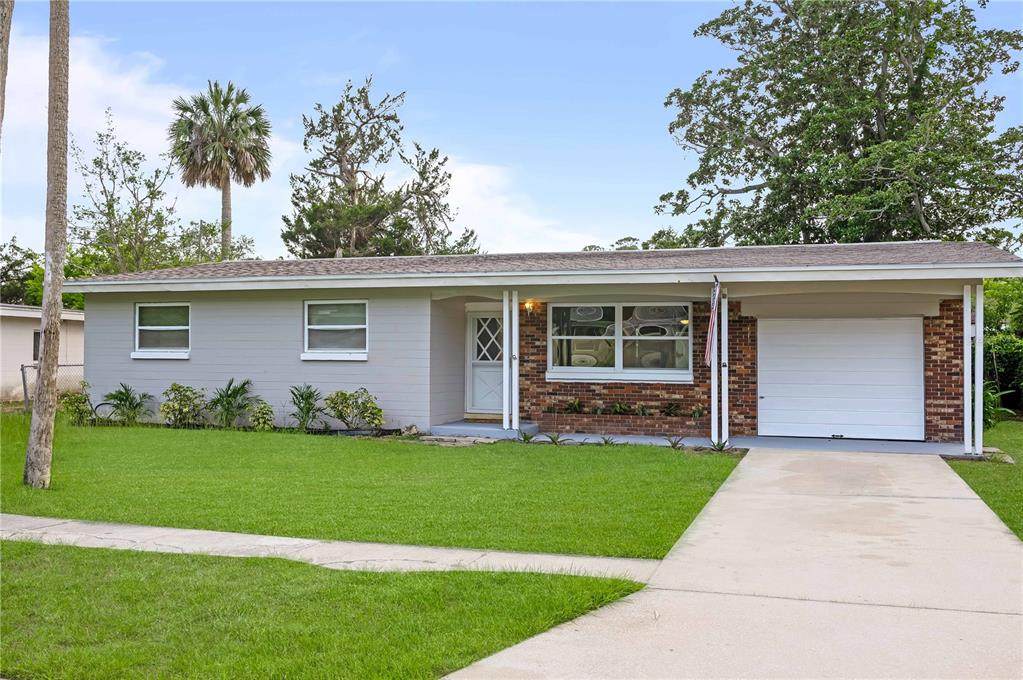 2226 Sherwood Drive - Photo 1