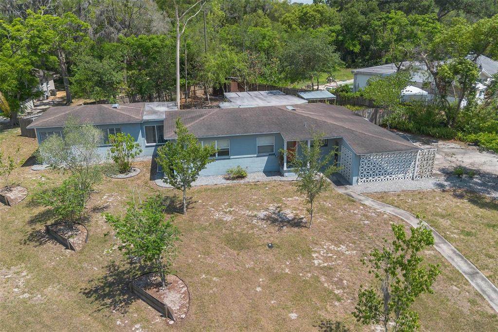 45 University Circle - Photo 1
