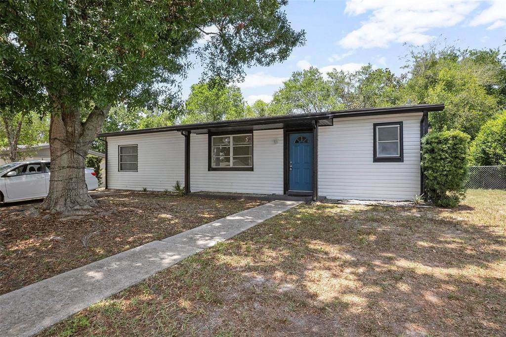 2434 Barbarossa Avenue - Photo 1