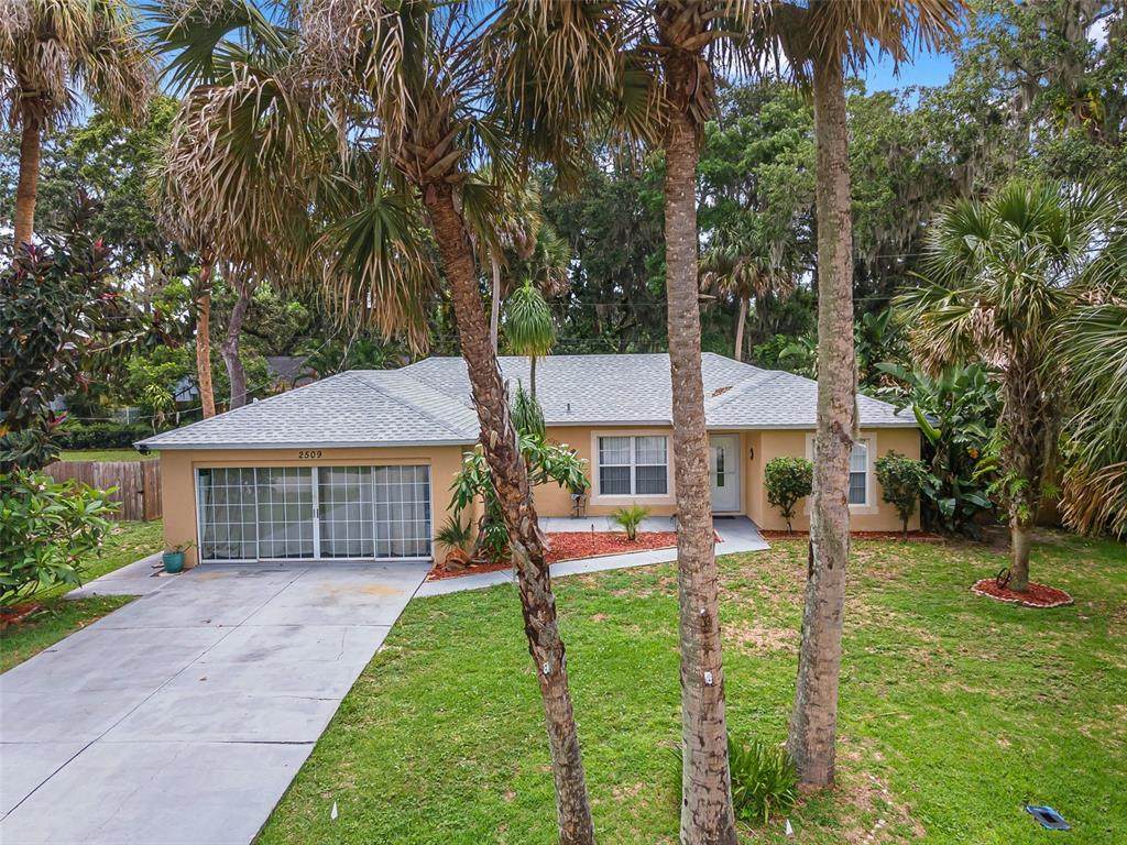 2509 Kumquat Drive - Photo 1