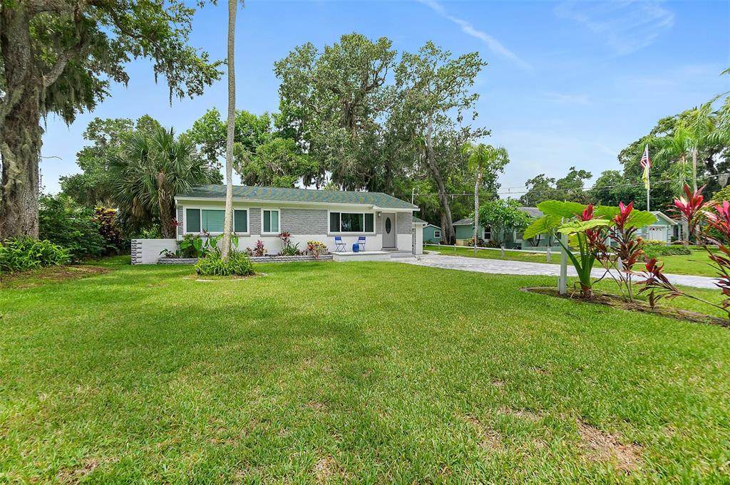 812 Faulkner Street - Photo 1