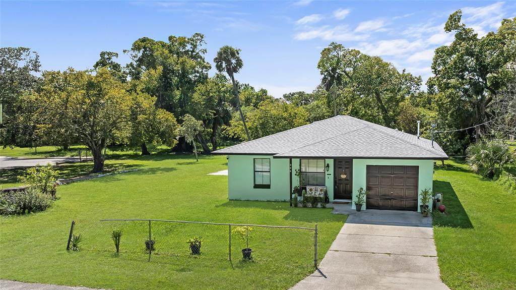 512 Spruce Street - Photo 1