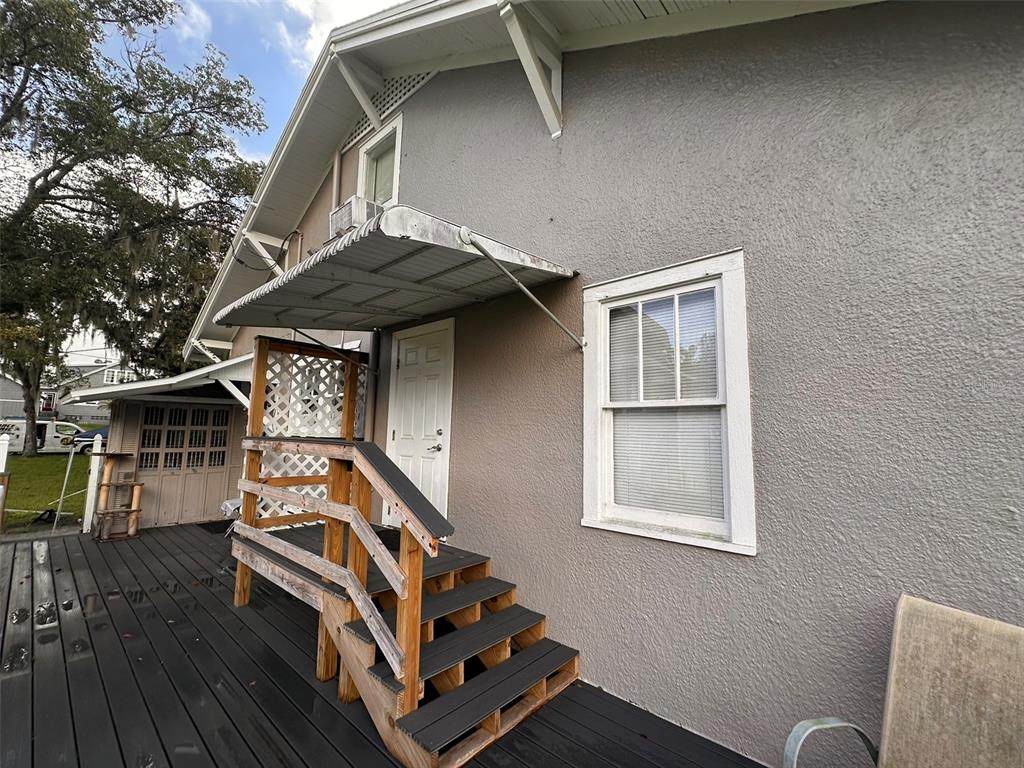 233 Pennsylvania Avenue - Photo 1