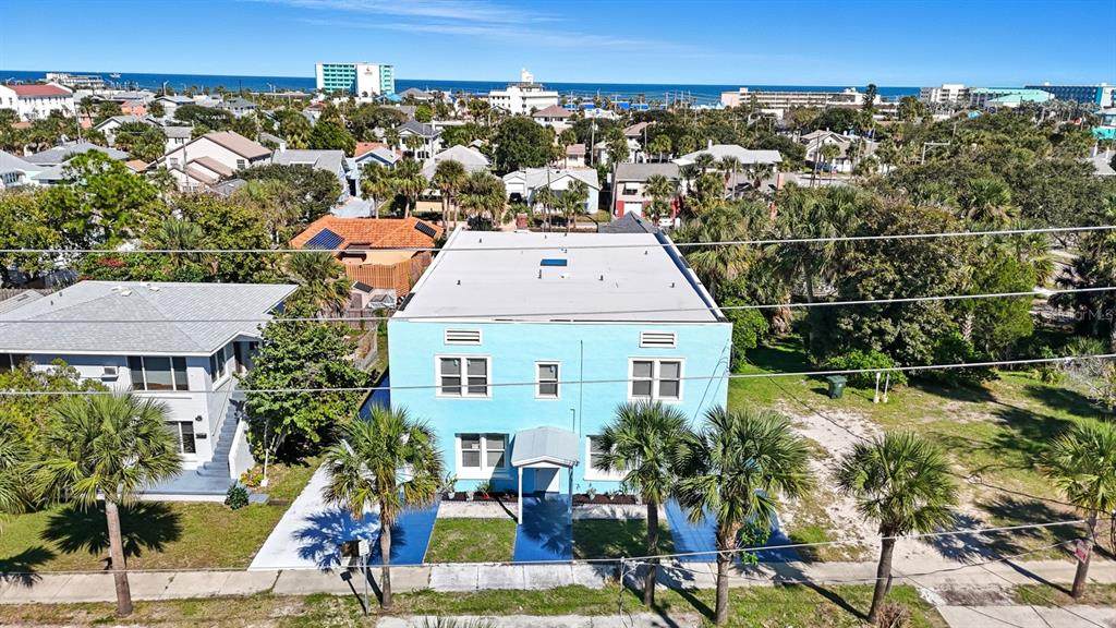 149 Hollywood Avenue - Photo 1