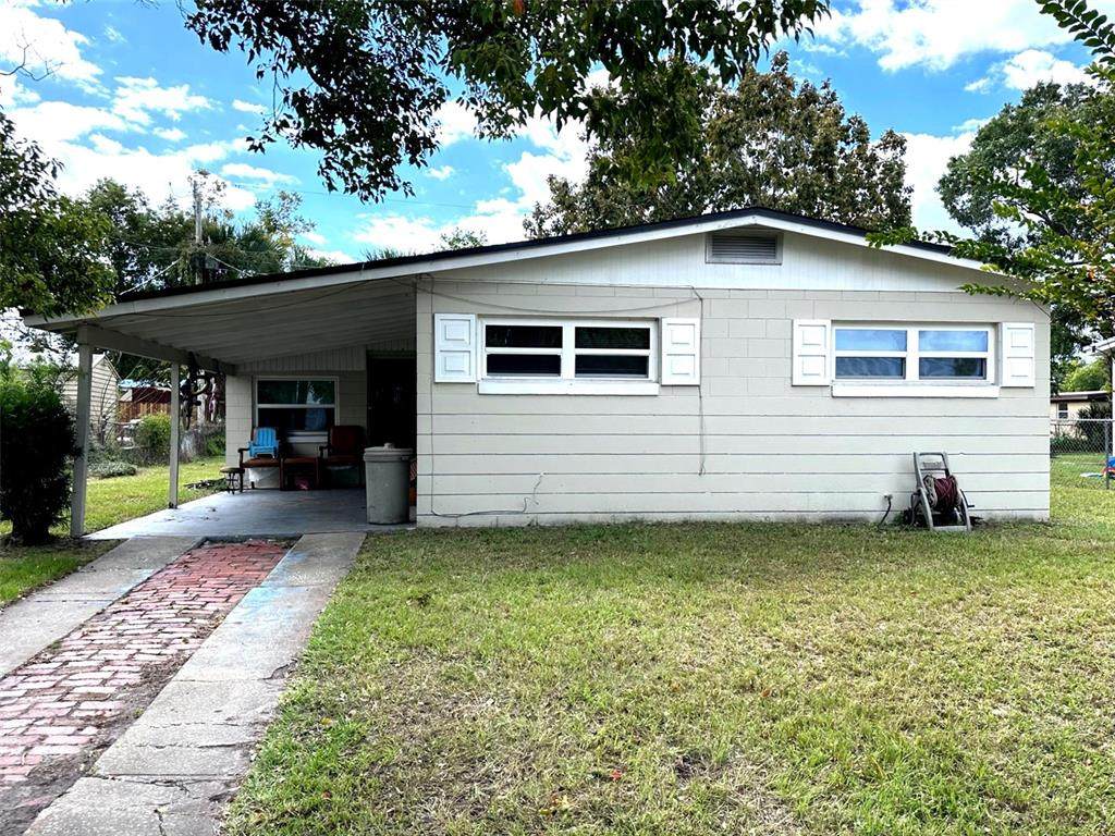 107 Academy Avenue - Photo 1