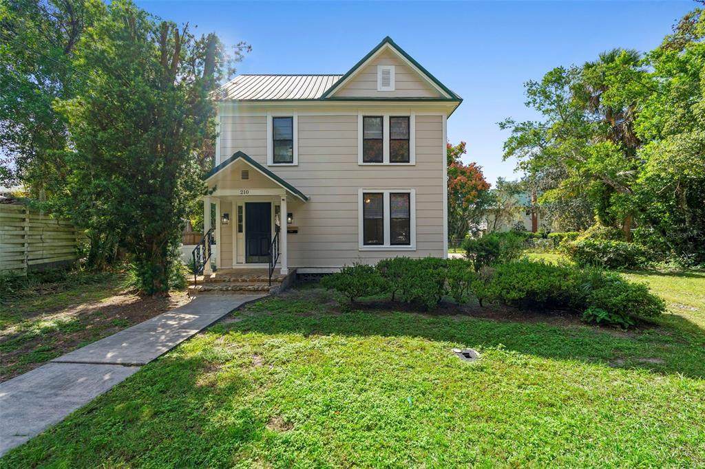 210 University Avenue - Photo 1