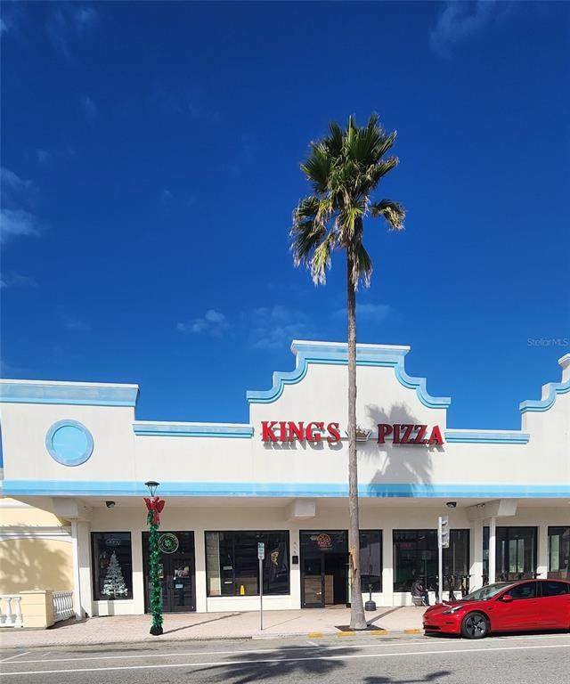 615 Seabreeze Boulevard - Photo 1