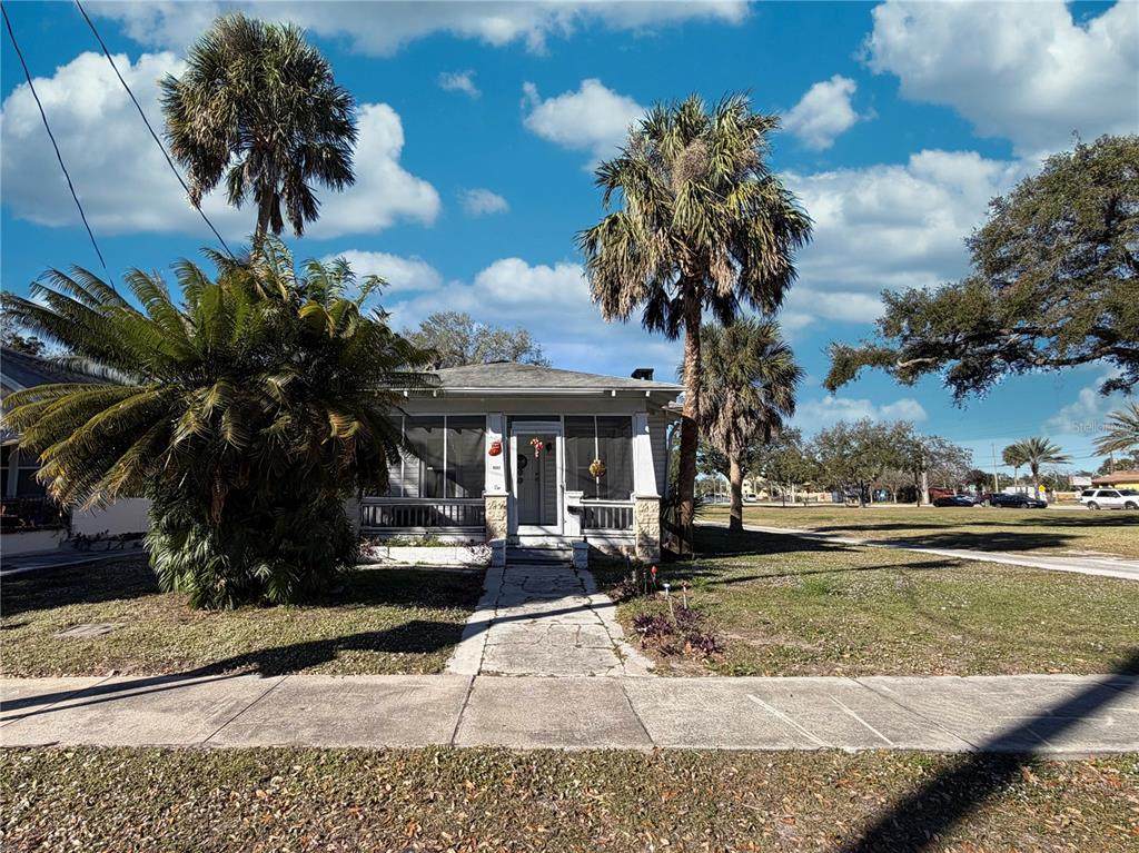 308 San Juan Avenue - Photo 1