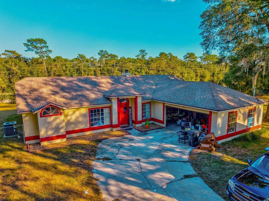 330 Bonnie Lane - Photo 1