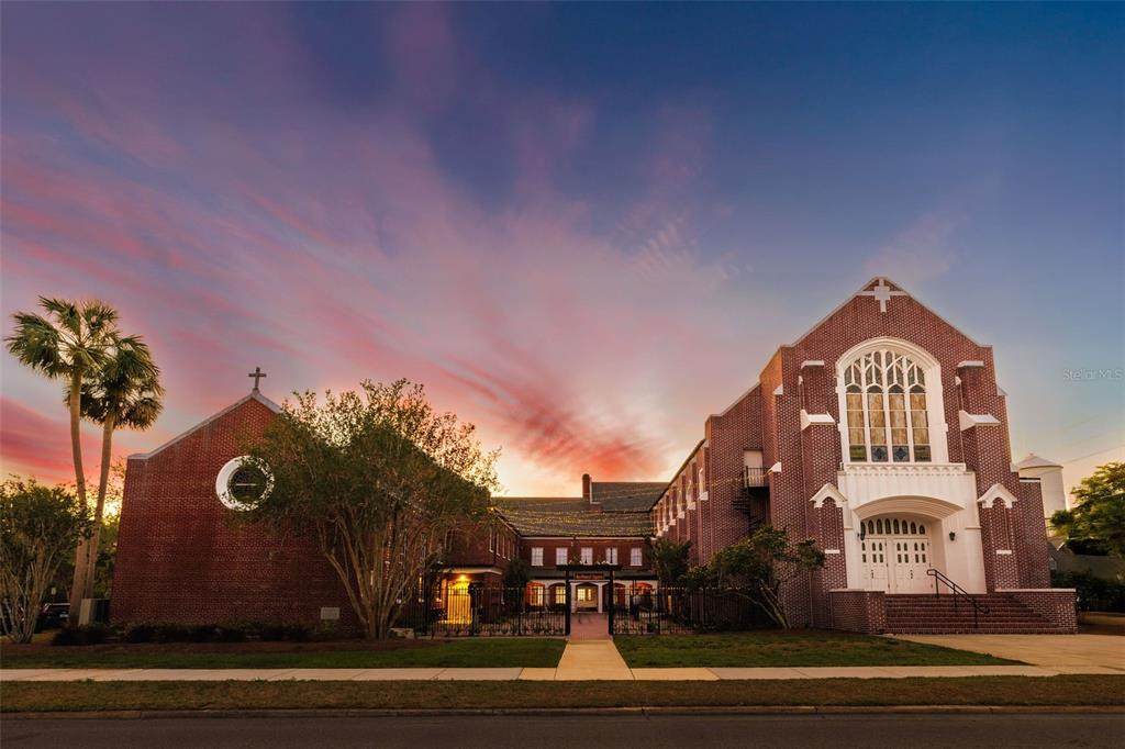 306 Wisconsin Avenue - Photo 1