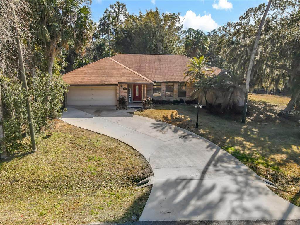 1415 Stone Trail - Photo 1