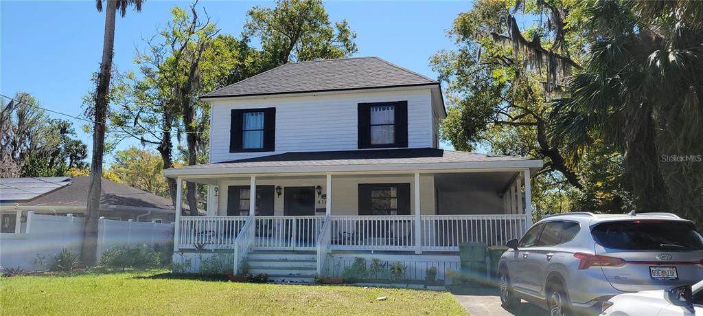 416 Howry - Photo 1