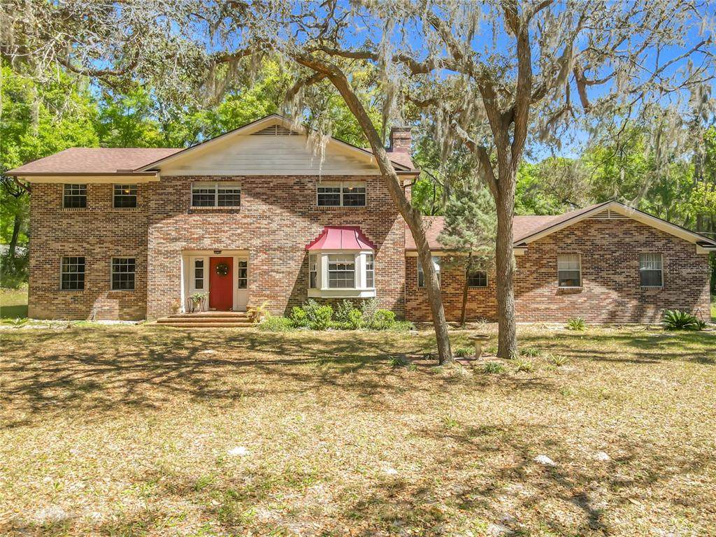 4525 Audubon Avenue - Photo 1