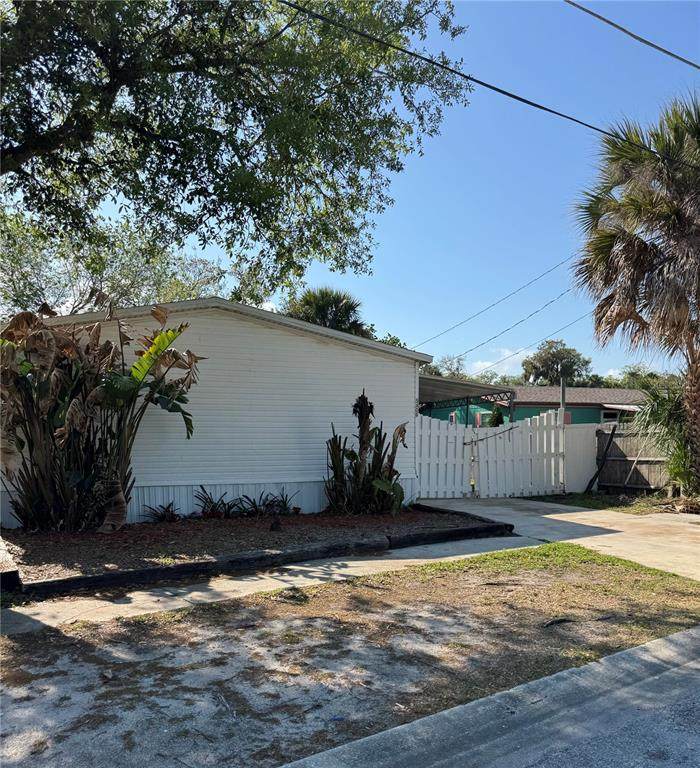 5406 Sydney Street - Photo 1