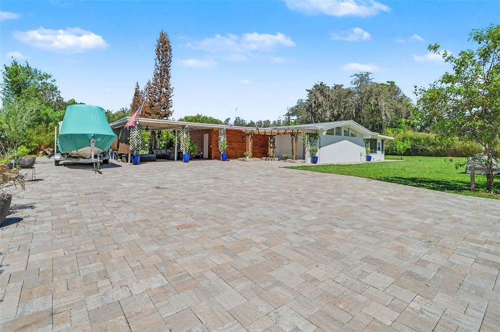 2207 Poinsettia Lane - Photo 1