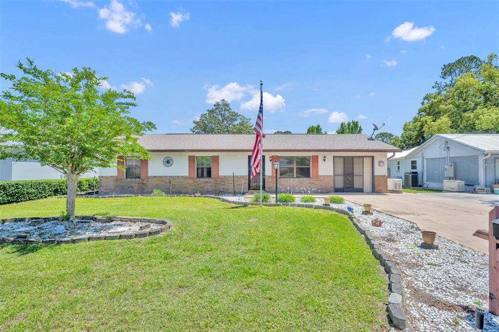 221 Grande Vista Street - Photo 1
