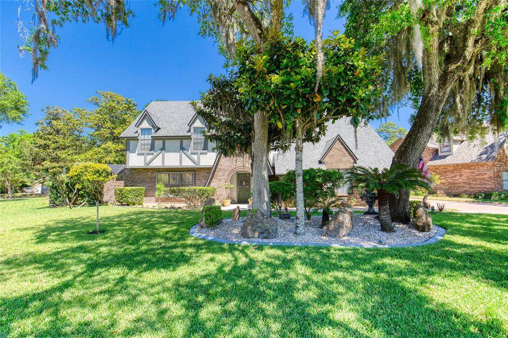 18 Silver Fox Trail - Photo 1